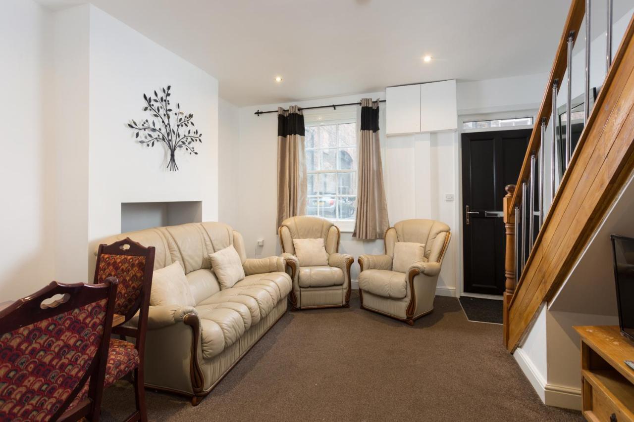 Cumberland Villa York Extérieur photo